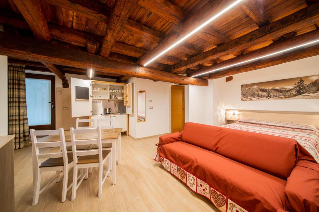 Miki Central Appartament Apartment Aosta Luaran gambar