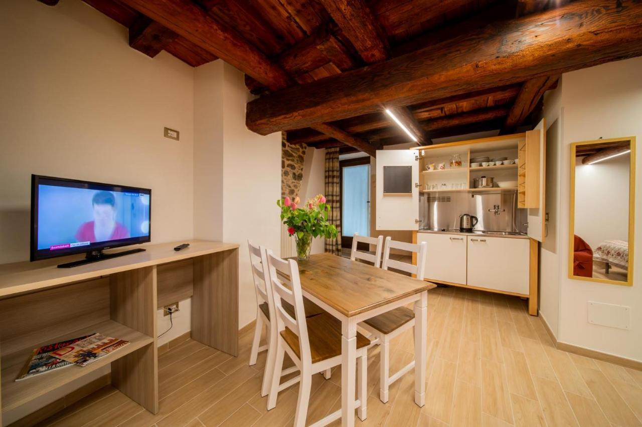 Miki Central Appartament Apartment Aosta Luaran gambar